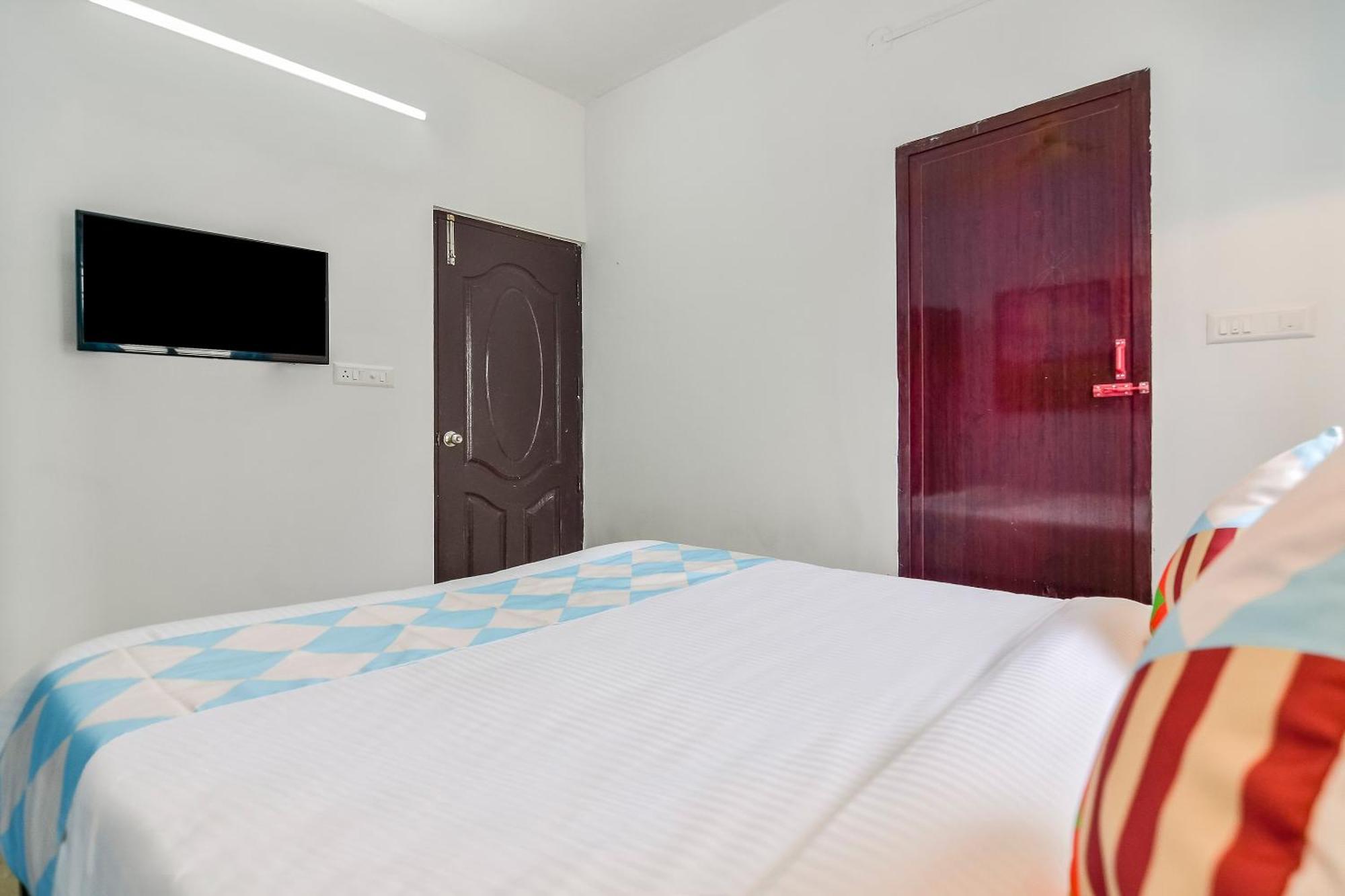 Hotel O Pop Tavern Тривандрум Экстерьер фото